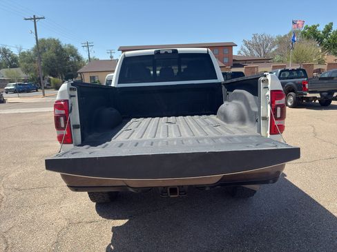 Used 2023 RAM 2500 Limited AWD/4WD image 16