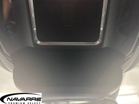 Used 2024 Jeep Grand Cherokee Limited w/ Trailer Tow Package RWD image 38