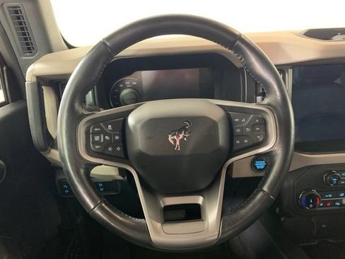 Used 2022 Ford Bronco Wildtrak AWD/4WD image 28