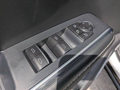 Used 2025 GMC Acadia Denali FWD image 35
