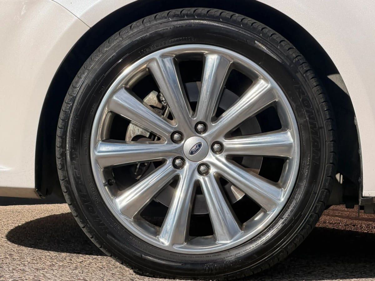 Used 2018 Ford Flex Limited w/ Equipment Group 303A AWD/4WD image 33