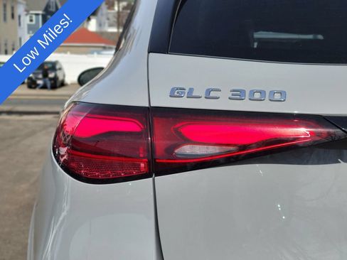 Certified 2026 Mercedes-Benz GLC 300 4MATIC image 9