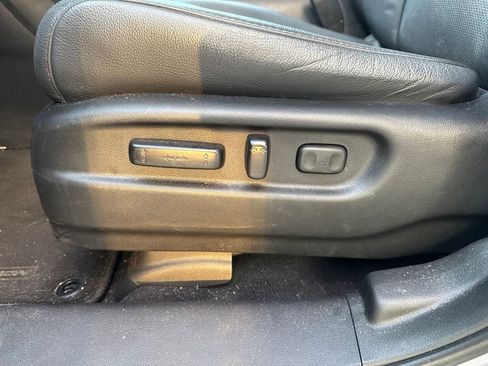 Used 2022 Honda Pilot Black Edition image 36