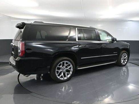 Used 2016 GMC Yukon XL Denali w/ Open Road Package image 4