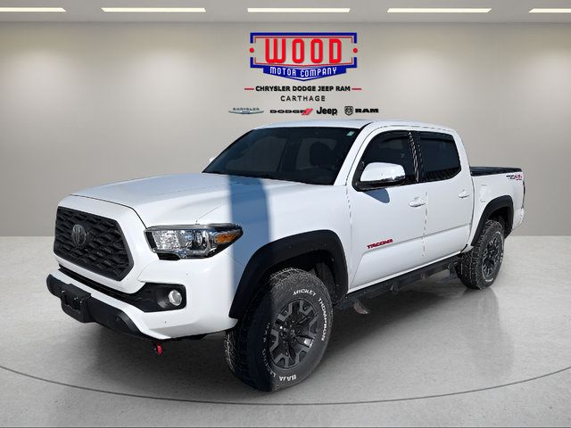 Used 2020 Toyota Tacoma TRD Off-Road w/ TRD Premium Off Road Package AWD/4WD image 6