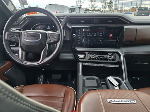 Used 2024 GMC Sierra 2500 Denali Ultimate image 20