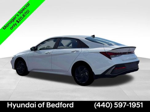Certified 2026 Hyundai Elantra Sport FWD image 4