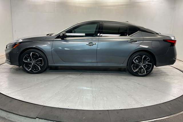 Certified 2024 Nissan Altima 2.5 SR AWD/4WD image 2