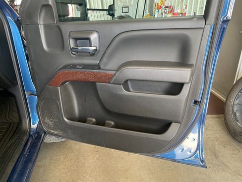 Used 2017 GMC Sierra 1500 SLE w/ SLE Value Package AWD/4WD image 20