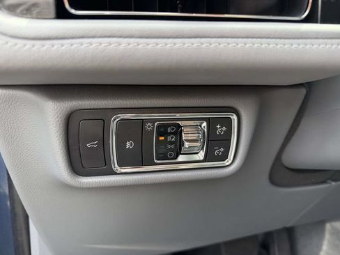 Used 2020 Lincoln Aviator Reserve w/ Equipment Group 201A RWD image 17