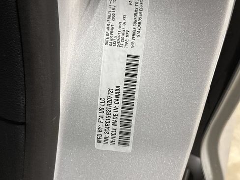 New 2026 Chrysler Pacifica Limited FWD image 30