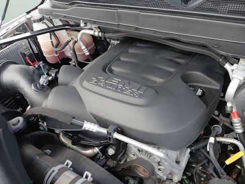 Used 2021 RAM 2500 Tradesman AWD/4WD image 17