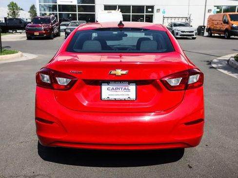 Used 2018 Chevrolet Cruze LS FWD image 12