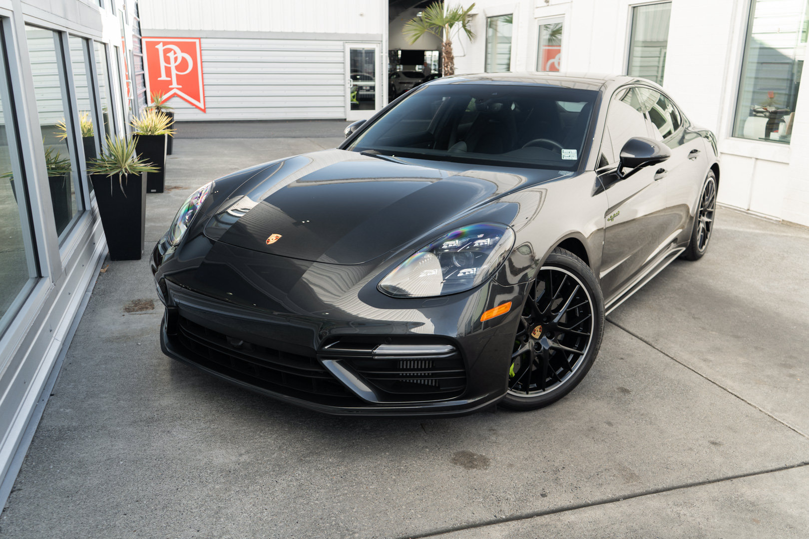 Used 2018 Porsche Panamera Turbo S AWD/4WD image 3