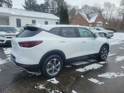 Certified 2023 Chevrolet Blazer LT w/ LPO, Floor Liner Package image 5