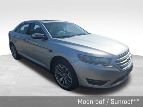 Used 2013 Ford Taurus Limited FWD image 2
