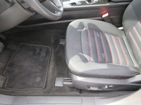 Used 2016 Ford Fusion SE w/ Equipment Group 201A image 20