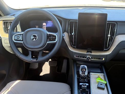 New 2026 Volvo XC60 B5 Plus w/ Protection Package Premier AWD/4WD image 11