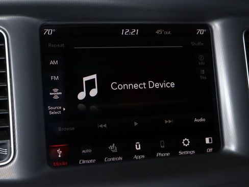 Used 2023 Dodge Charger GT w/ Technology Group image 2