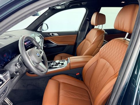 Certified 2026 BMW X7 xDrive40i AWD/4WD image 5