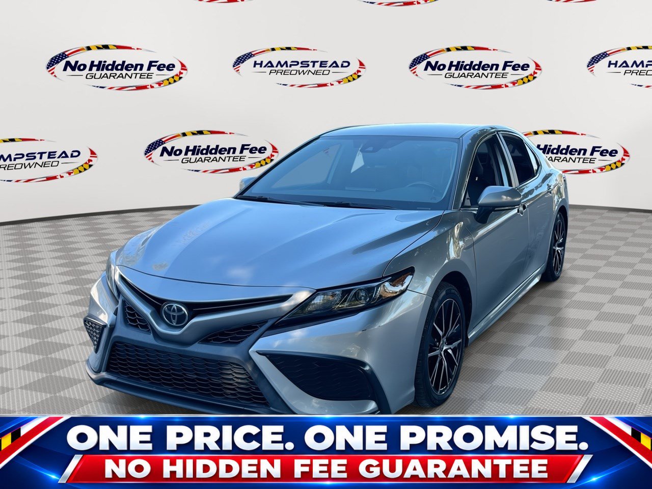 Used 2023 Toyota Camry SE FWD image 1