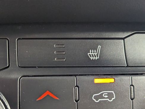 Used 2024 Dodge Durango GT image 16