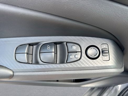 Certified 2025 Nissan Altima 2.5 S FWD image 22