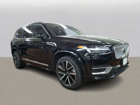 Used 2024 Volvo XC90 B6 Plus w/ Protection Package Premier AWD/4WD image 2