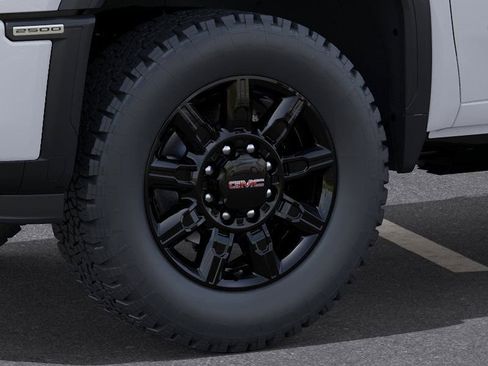 New 2026 GMC Sierra 2500 AT4 w/ AT4 Preferred Package image 9
