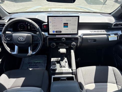 New 2026 Toyota Tacoma TRD Off-Road AWD/4WD image 10