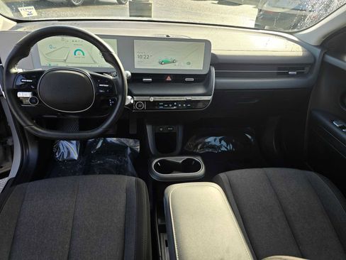 Used 2024 Hyundai Ioniq 5 SEL image 21