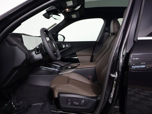 New 2026 BMW X3 xDrive30 w/ Convenience Package AWD/4WD image 5
