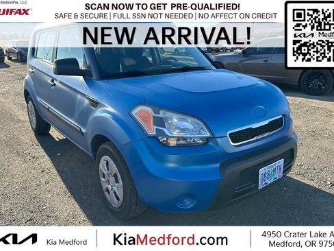 Used 2011 Kia Soul FWD image 1