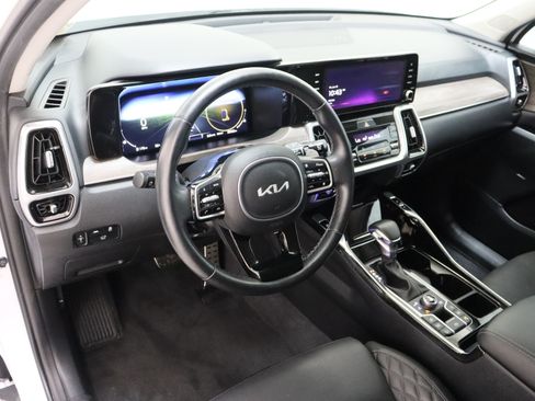 Used 2023 Kia Sorento SX Prestige AWD/4WD image 13