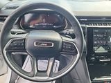Used 2023 Jeep Grand Cherokee L Laredo image 6