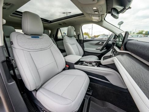 New 2026 Ford Explorer Platinum AWD/4WD image 23