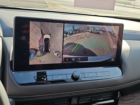 New 2026 Nissan Rogue Platinum image 14