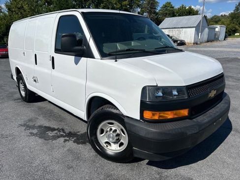 Used 2020 Chevrolet Express 2500 w/ Driver Convenience Package image 1