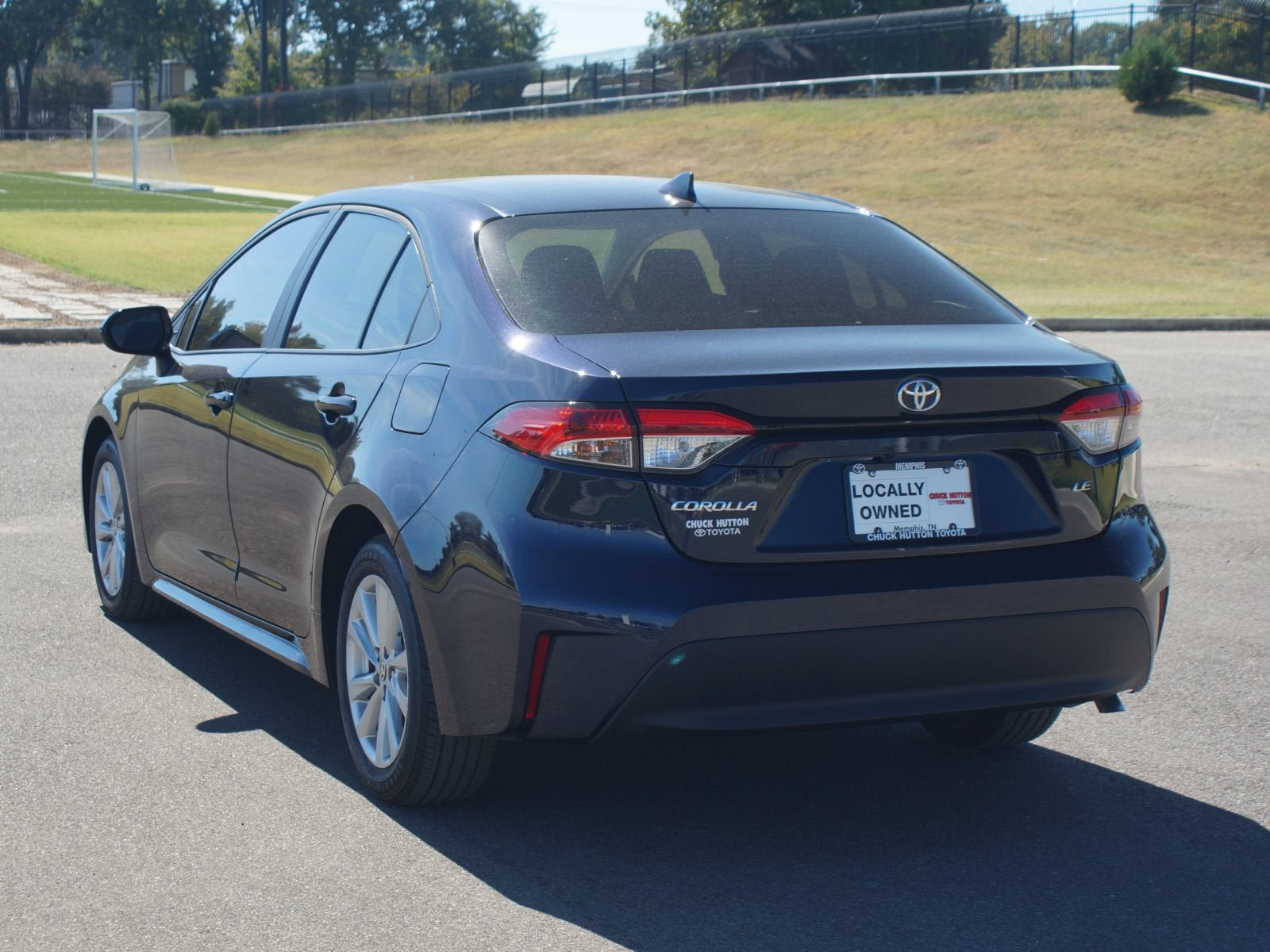Used 2027 Toyota Corolla LE FWD image 14