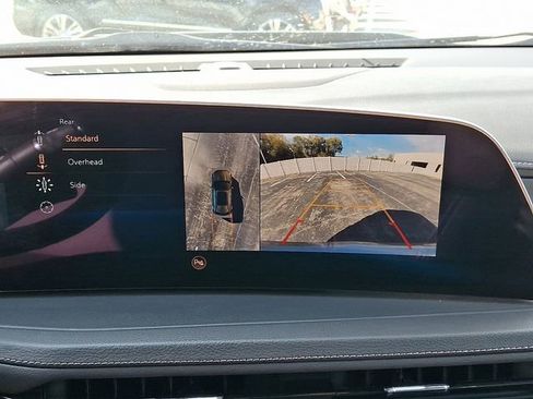 Certified 2025 Cadillac XT4 Premium Luxury image 21