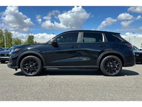 Used 2024 Honda HR-V Sport image 2