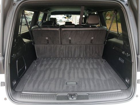 Used 2024 Jeep Wagoneer L 4WD image 27