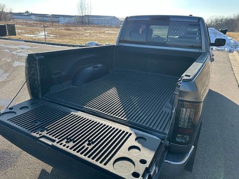 Used 2010 Dodge Ram 1500 Truck SLT w/ Big Horn Regional Pkg image 4