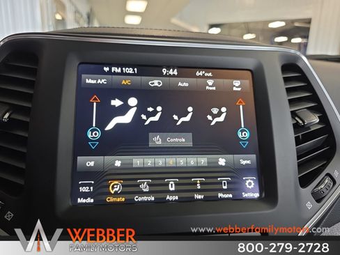 Used 2023 Jeep Cherokee Altitude Lux w/ Lux Elite Package AWD/4WD image 27
