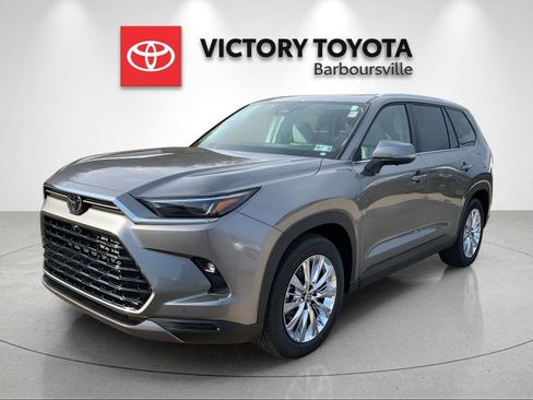 New 2026 Toyota Grand Highlander AWD image 1