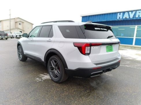 New 2026 Ford Explorer ST-Line w/ ST-Line Street Pack image 5