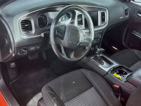 Used 2022 Dodge Charger SXT w/ Driver Convenience Group AWD/4WD image 7