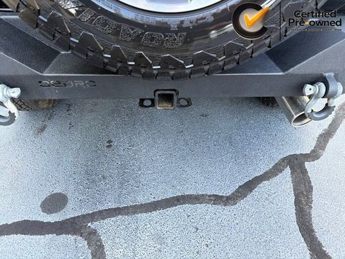 Certified 2025 Jeep Wrangler Sport AWD/4WD image 17