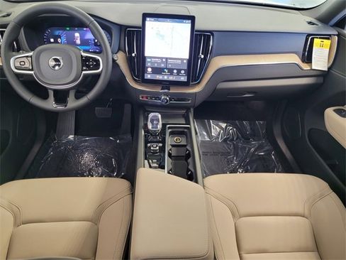 New 2026 Volvo XC60 B5 Core w/ Protection Package Premier image 8