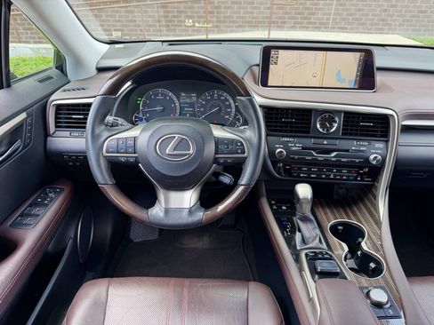 Used 2016 Lexus RX 350 FWD w/ Luxury Package image 16